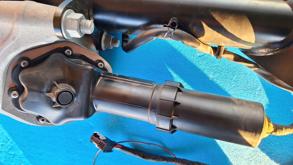 фото №8, Volkswagen touareg iii 760 hak буксирувальний з джгут