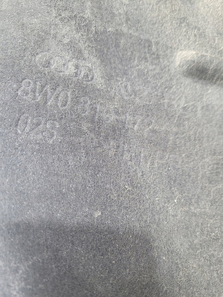 фото №8, Підкрилок правий задня audi a4 b9 8w0810172a