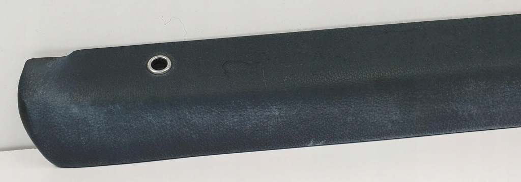 Молдинг parapet обшивка оббивка двері правий задній mercedes w115 w114 Оригінал