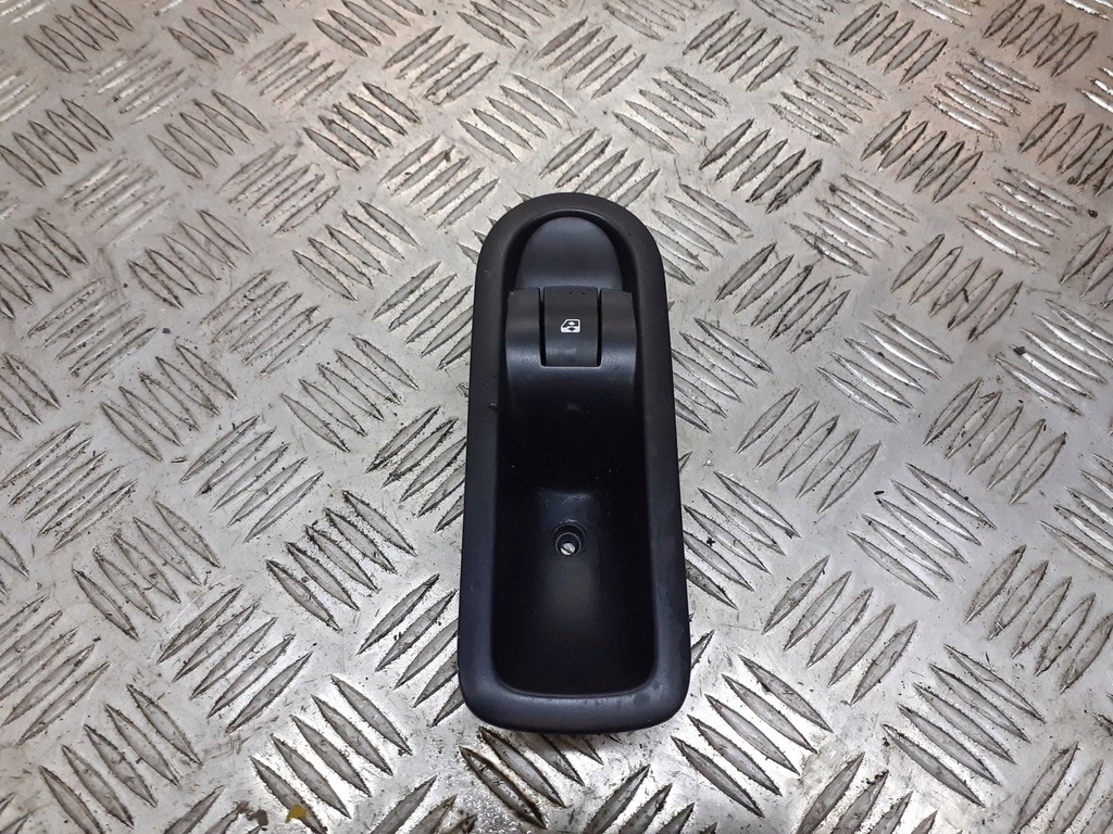 фото №1, Панель стекло правый задняя renault megane ii 156015540