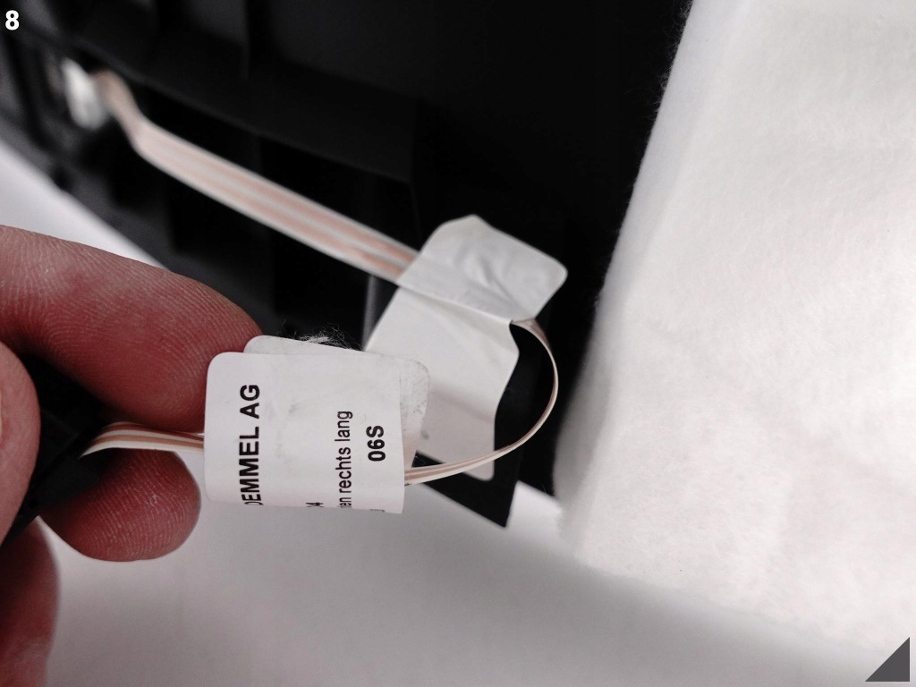 Купити Audi a8 4h0 4h4 d4 рестайлінг  09-17 обшивка правого стійка c порога  led long 6ps