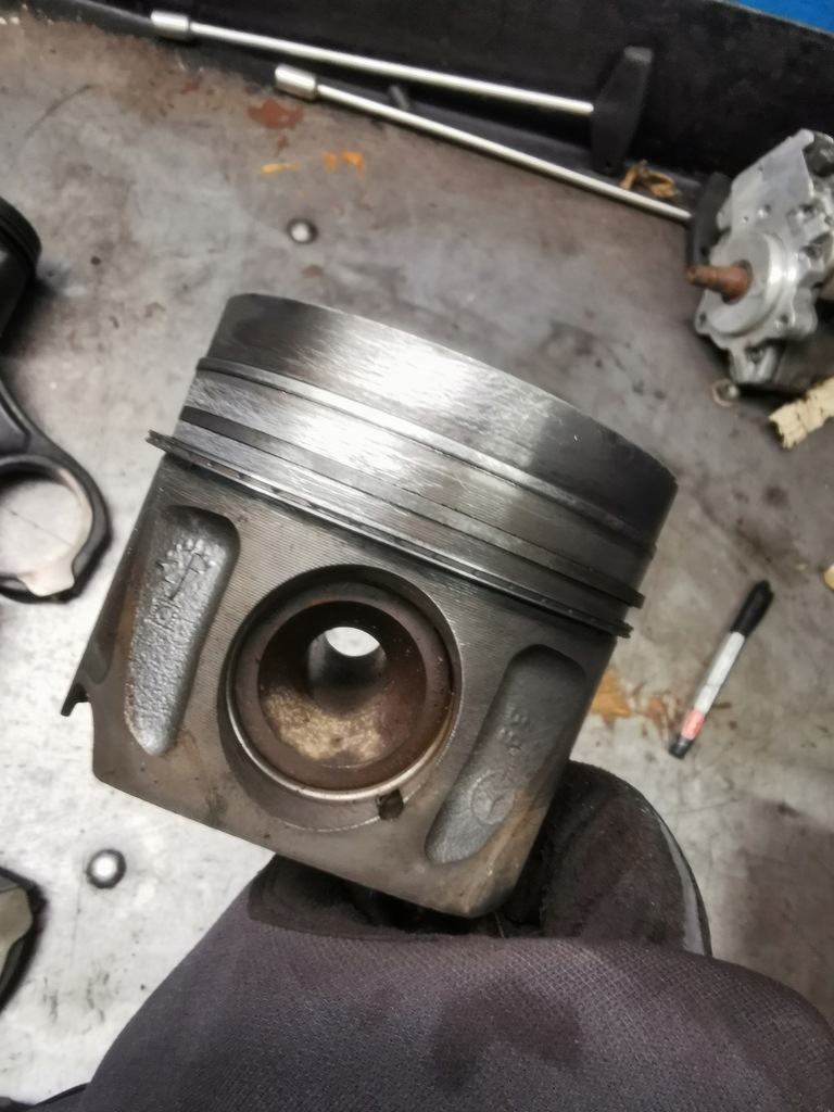 фото №6, Поршень поршни mercedes cls e s r v6 w211 w221 c218 x218 w251 3.0 cdi bluetec