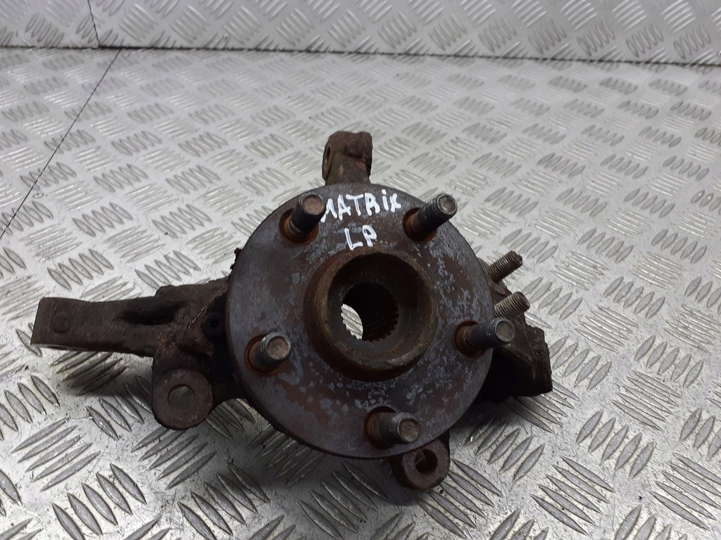 фото №1, Поворотний кулак ступиця лівий перед toyota matrix 1.8 vvti