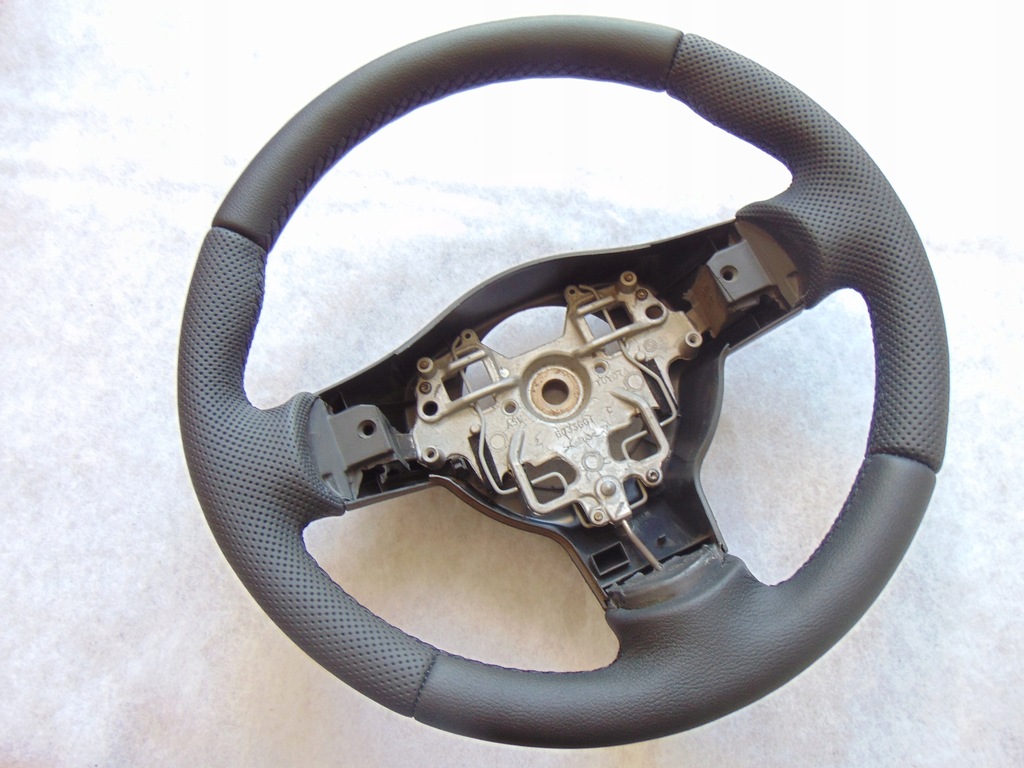 фото №6, Повітропровід toyota corolla e12 lift- nowa шкіра