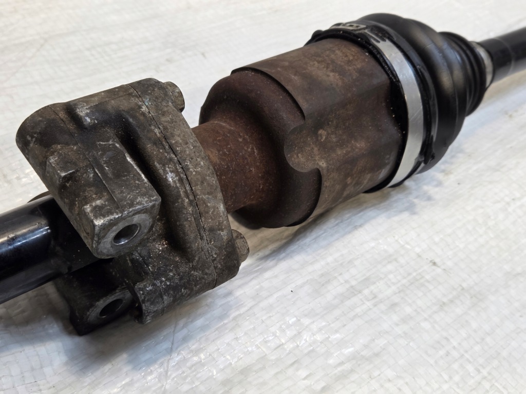 Приводной вал правая длинная opel mokka a 1.7 cdti 95390015 Недорого