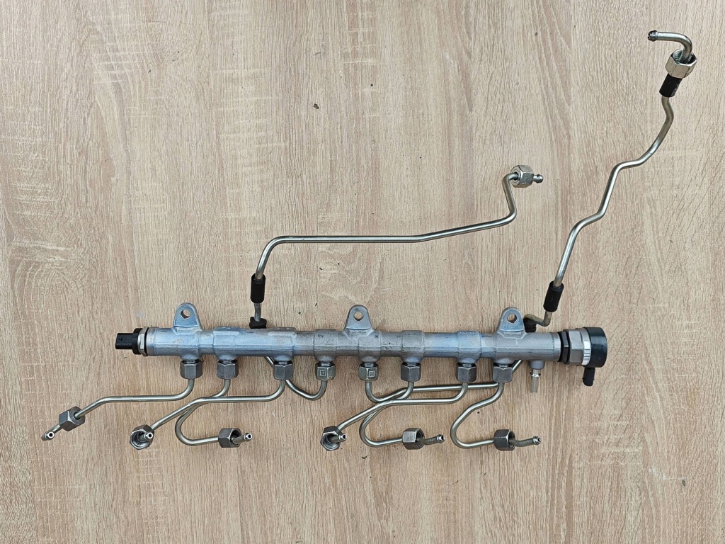 Оригинальная молдинг впрыскная датчики bmw 3.0d x6 g06 g05 g07 8599216 12km Киев