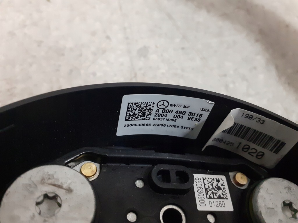 Mercedes gla w247 247 cla 118 w177 рестайлинг  воздуховод кожа лепестки переключения amg идеальное состояние с Разборки