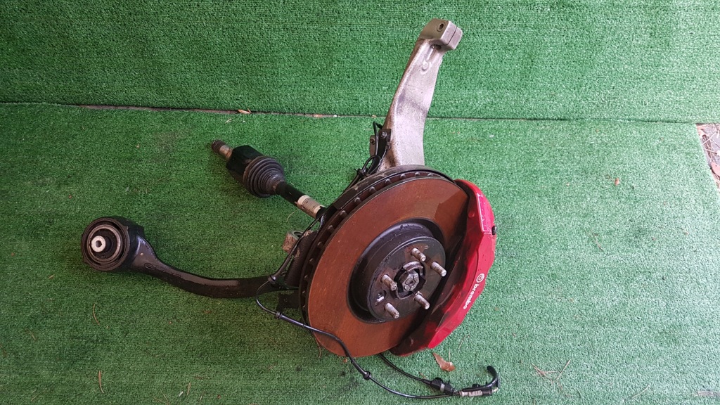 фото №1, Range rover sport l494 поворотный кулак рычаг приводной вал перед левая комплектная