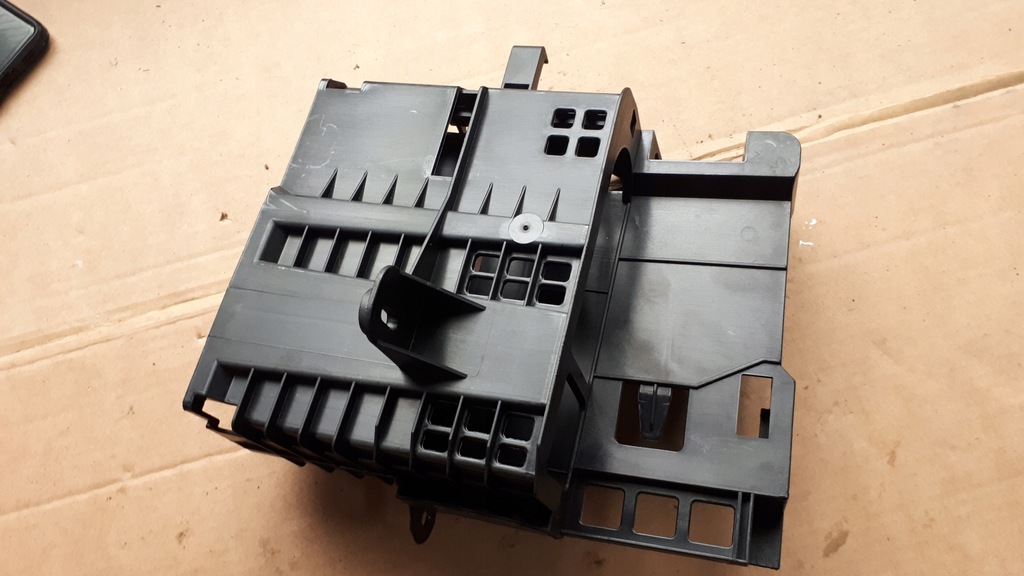 фото №6, Q5 8r кронштейн кронштейн блок управління 8r0035209a