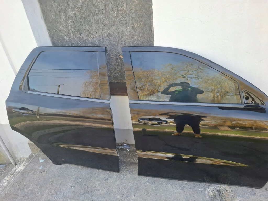 Дверь правое  задняя задняя dodge durango 2014-2025- рестайлинг  pxj Недорого