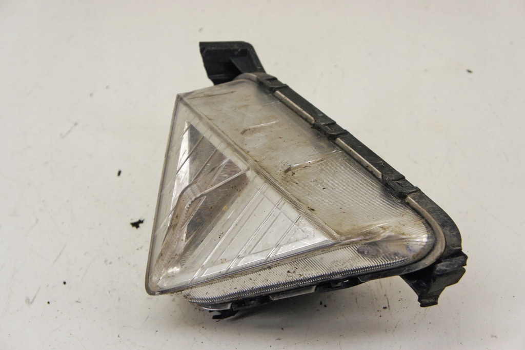 фото №1, Kh006 hyundai elantra vi протитуманна фара 92301-f2500