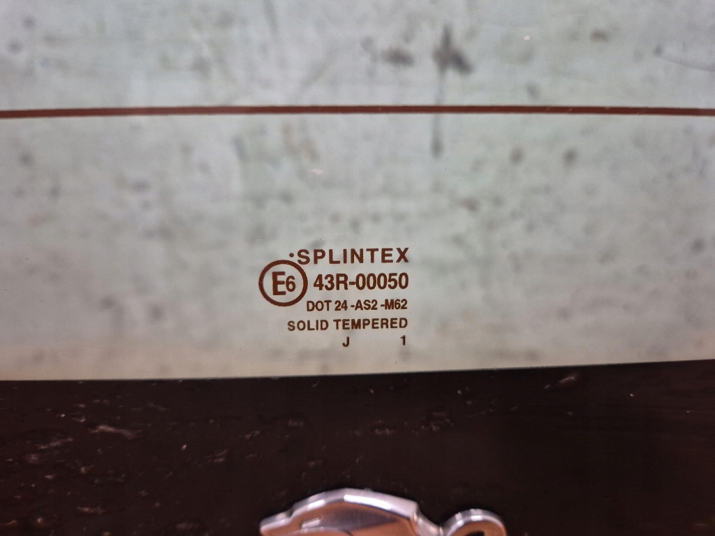 Peugeot 107 05-08 hb 5d скло задня задній Київ