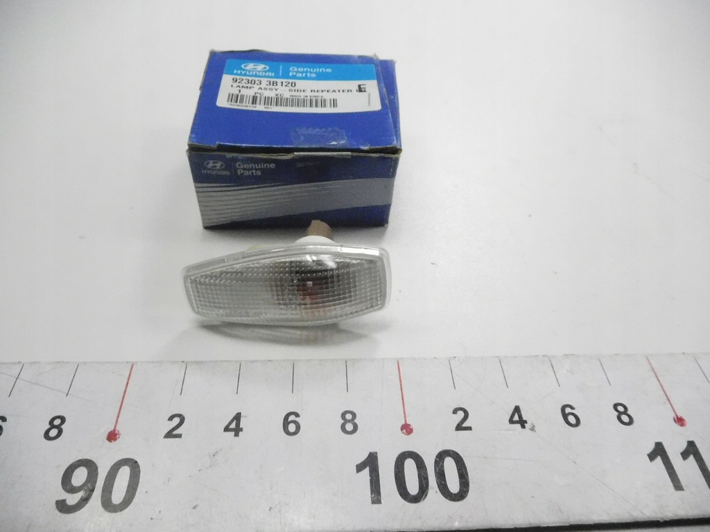 фото №6, Поворотник боковой левый hyundai sonata оригинальный номер 92303 3b120