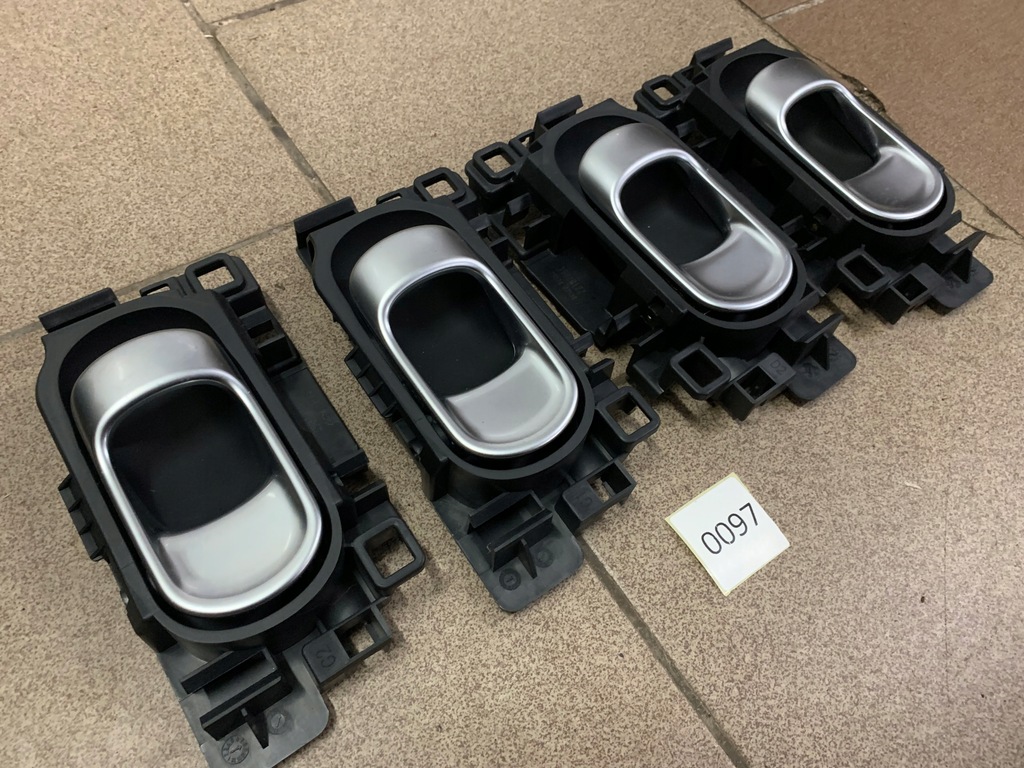 фото №2, Citroen c3 aircross klaka внутренняя левая правая