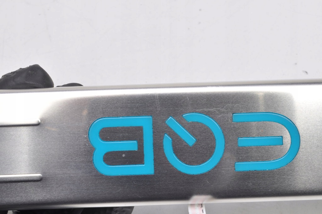 фото №12, Mercedes eqb x243 накладки порогові led 24r a2436806300 комплект