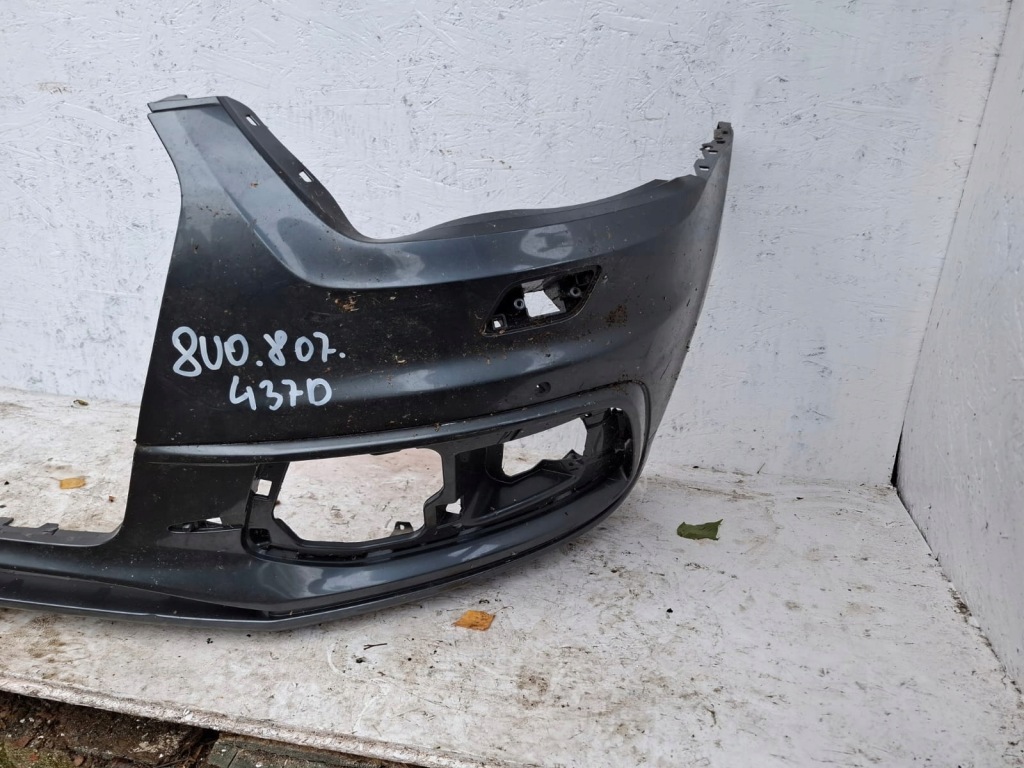 Audi q3 s-line 2013- 8u0807437d бампер перед Зі Шроту