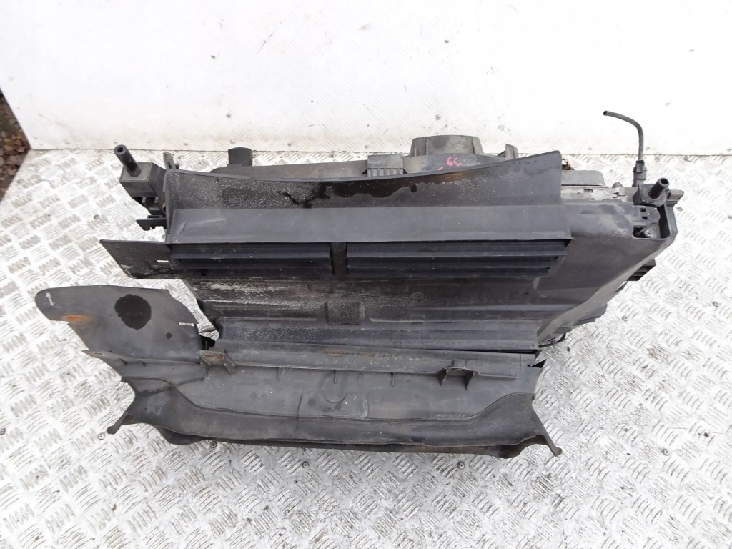 Радіатор води + вентилятор ford focus mk3 1.0 ecoboost Доставка