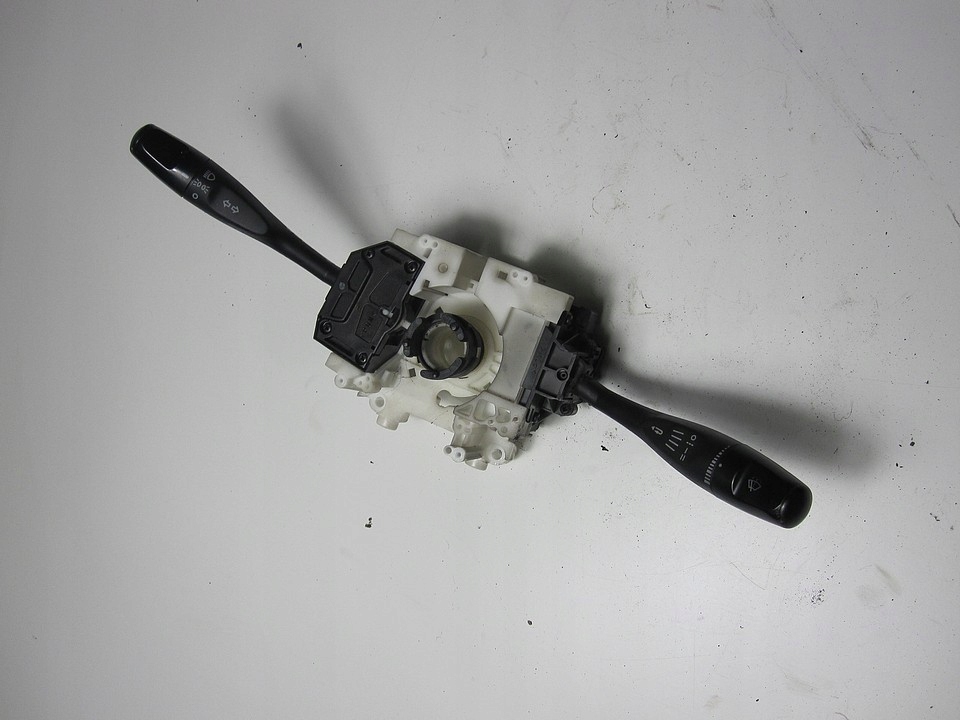 фото №1, Перемикач комбінований перемикачі mitsubishi carisma 96r