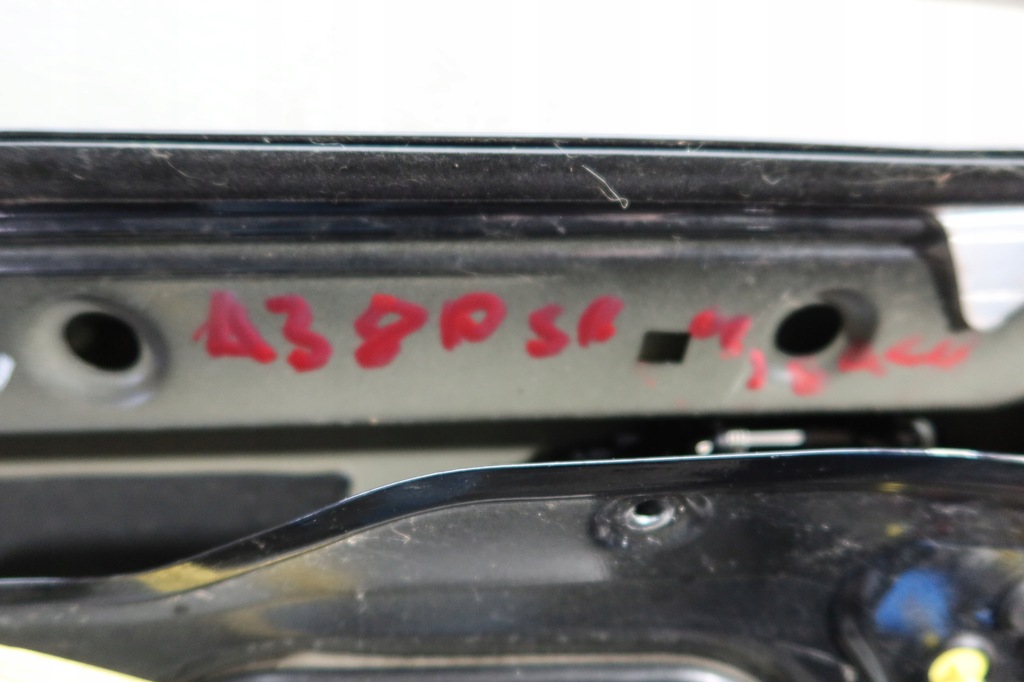 фото №13, Дверь правый перед audi a3 8p sportback