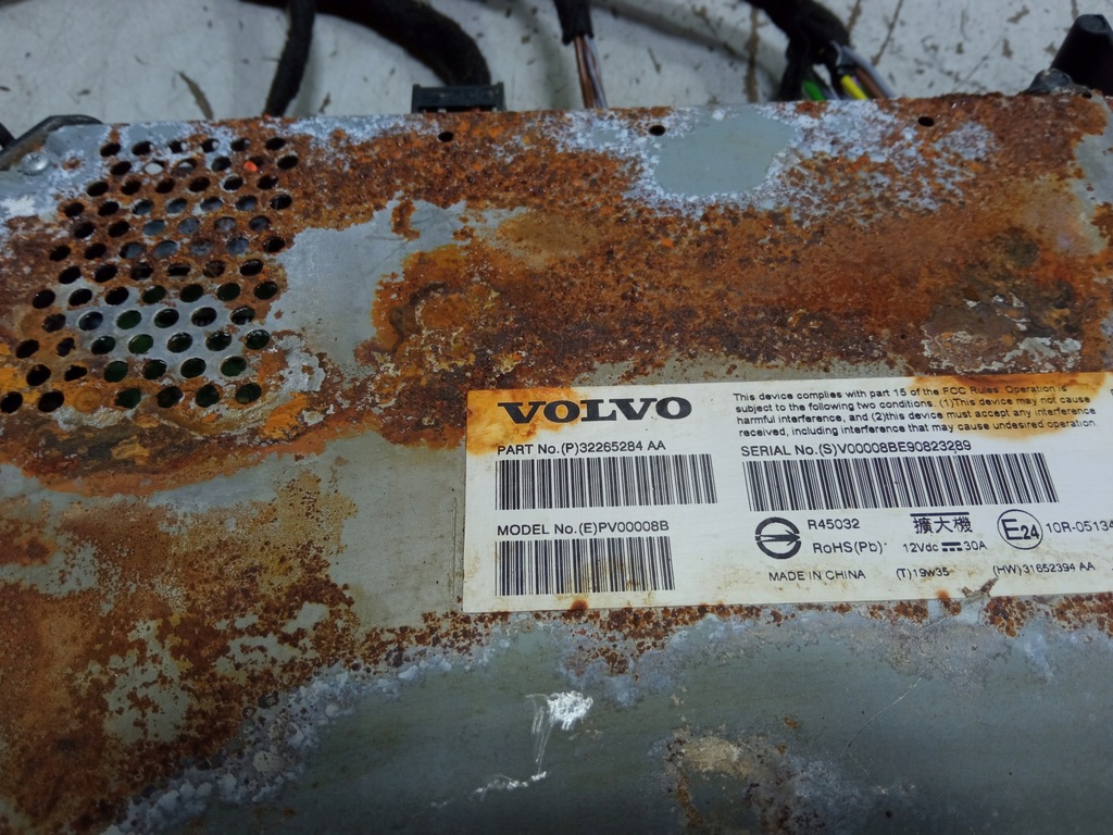 фото №3, Volvo v60 ii підсилювач аудіо радіо