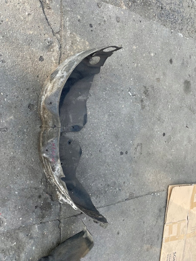 фото №9, Renault megane iv hb 5d підкрилок задня ліва праве повний