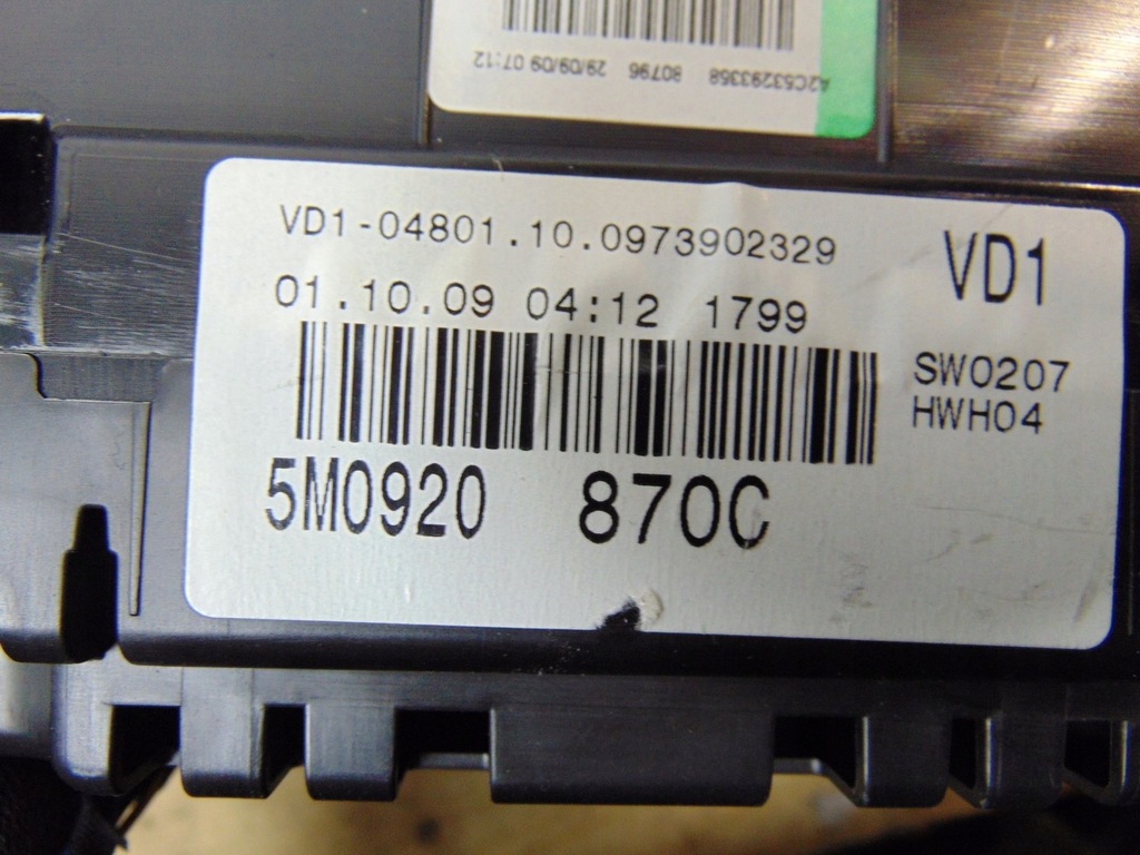 фото №16, Счетчик приборная панель vw golf vi plus 1.6 tdi 5m0920870c europa