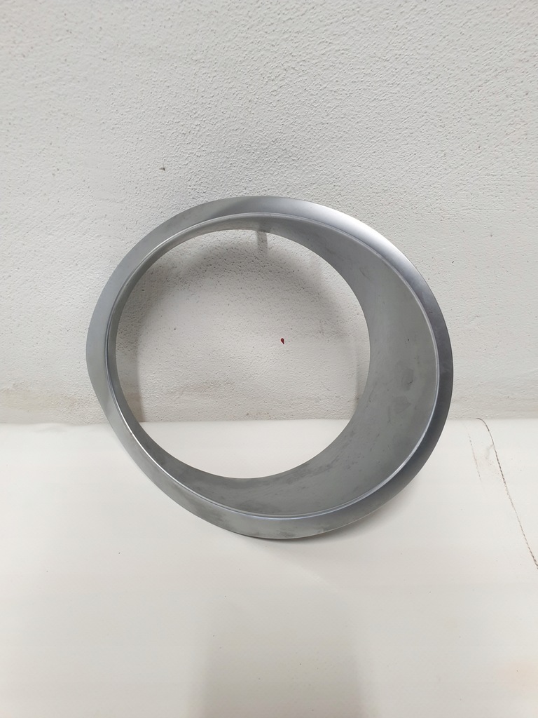 фото №8, Рамка лампы задняя задняя левая alfa romeo mito хром