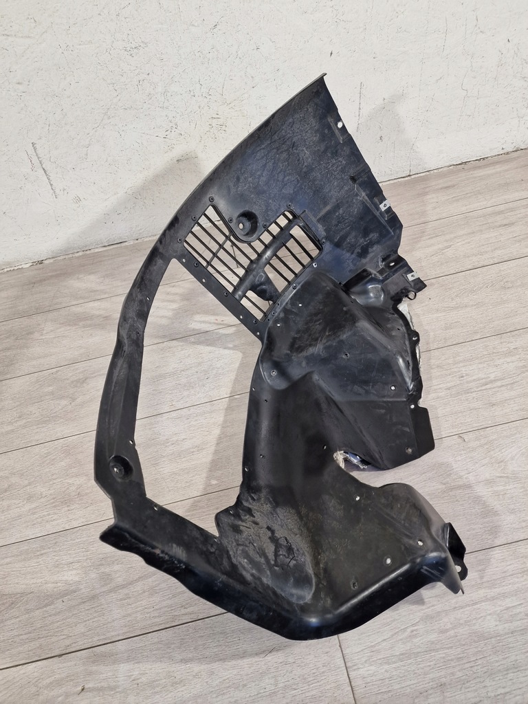 фото №6, Задние левая подкрылок ferrari 488 89268800