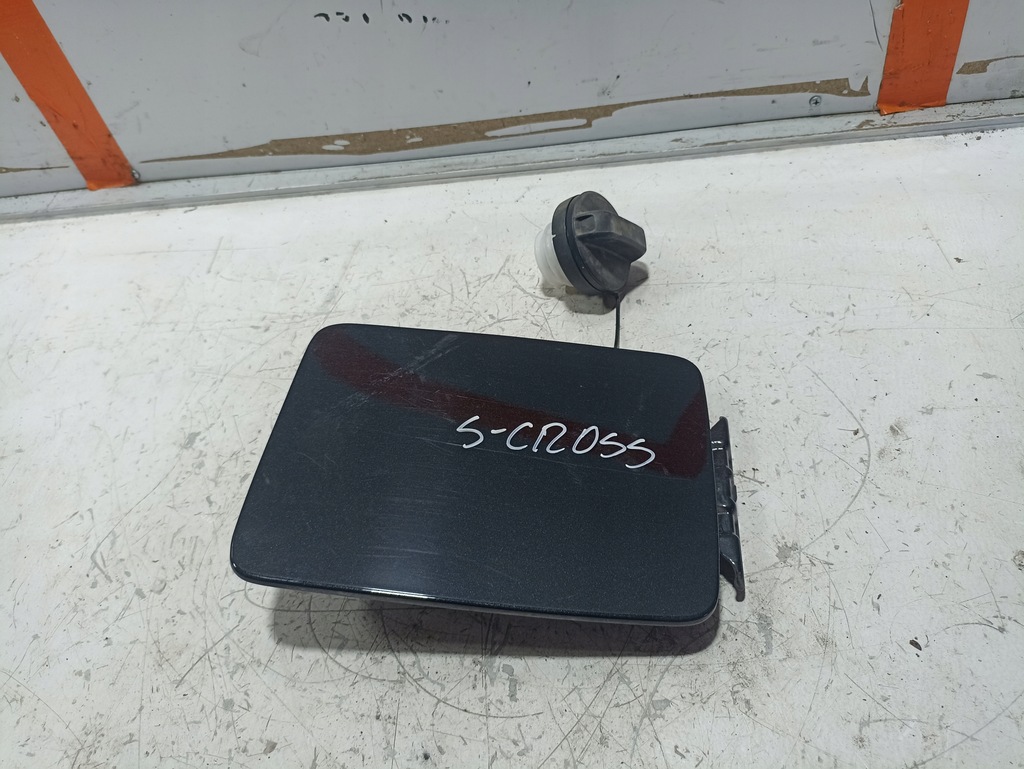 фото №1, Suzuki s-cross 2023 крышка заливной топлива