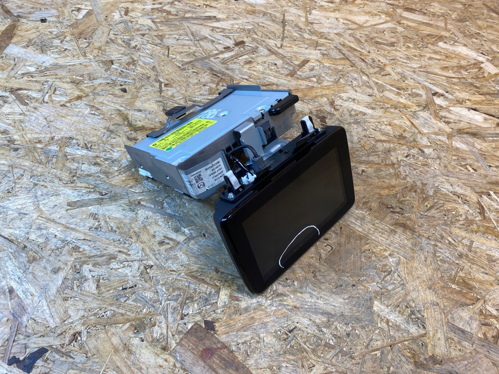 фото №11, Радио навигация navi экран дисплей mazda 2 dj dg9h669c0a 2014-