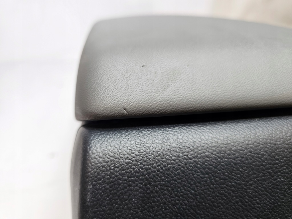 фото №7, Subaru crosstrek xv 22- туннель средний подлокотник usa