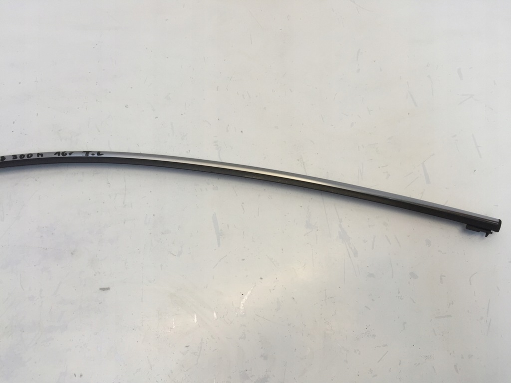 фото №3, Lexus is 300h 2016 молдинг хром дверь задняя левая