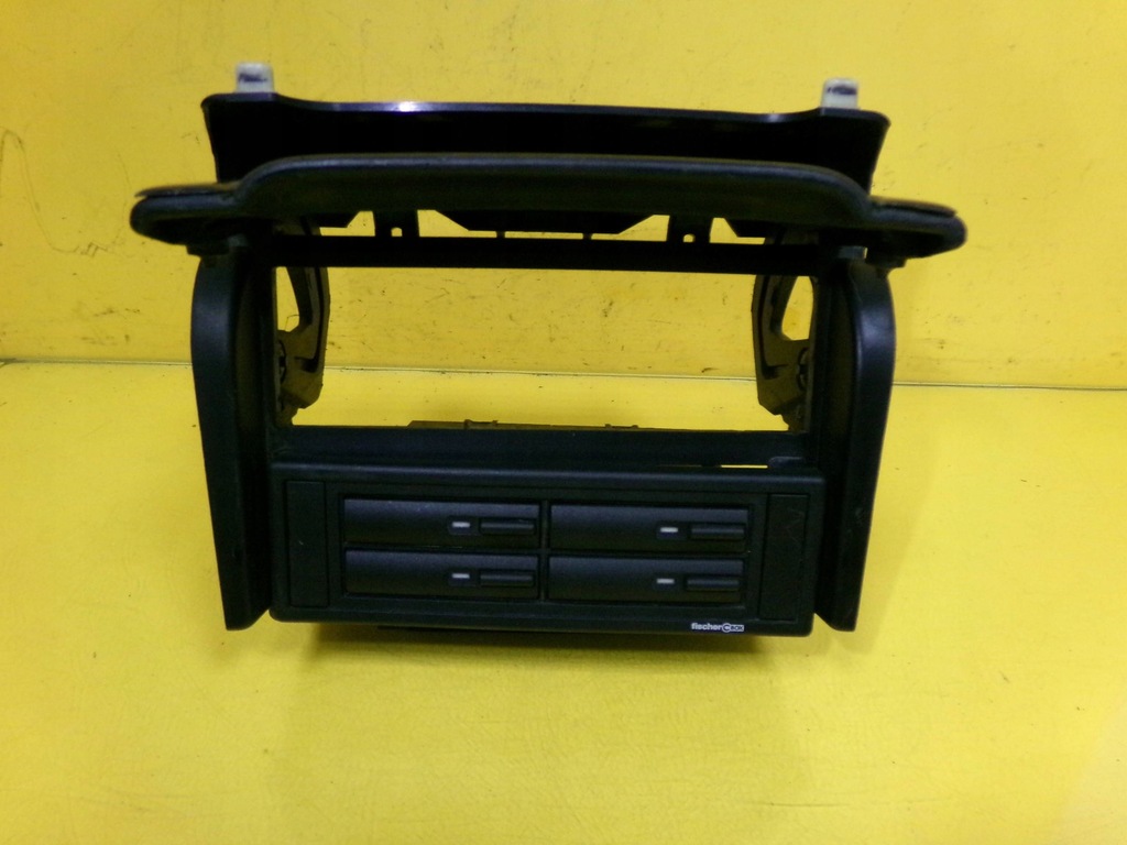 фото №5, Рамка радио защита renault laguna i 7700822391 nr93