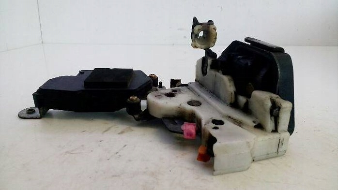 фото №6, Замок двері правий задня subaru legacy 1995r.