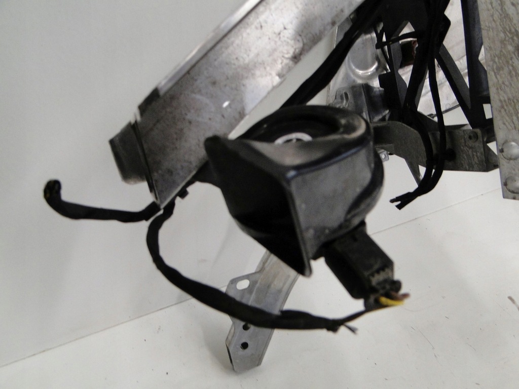 фото №5, Mercedes клаксон сигнал правый glc 253 eqc 293 a2535422100