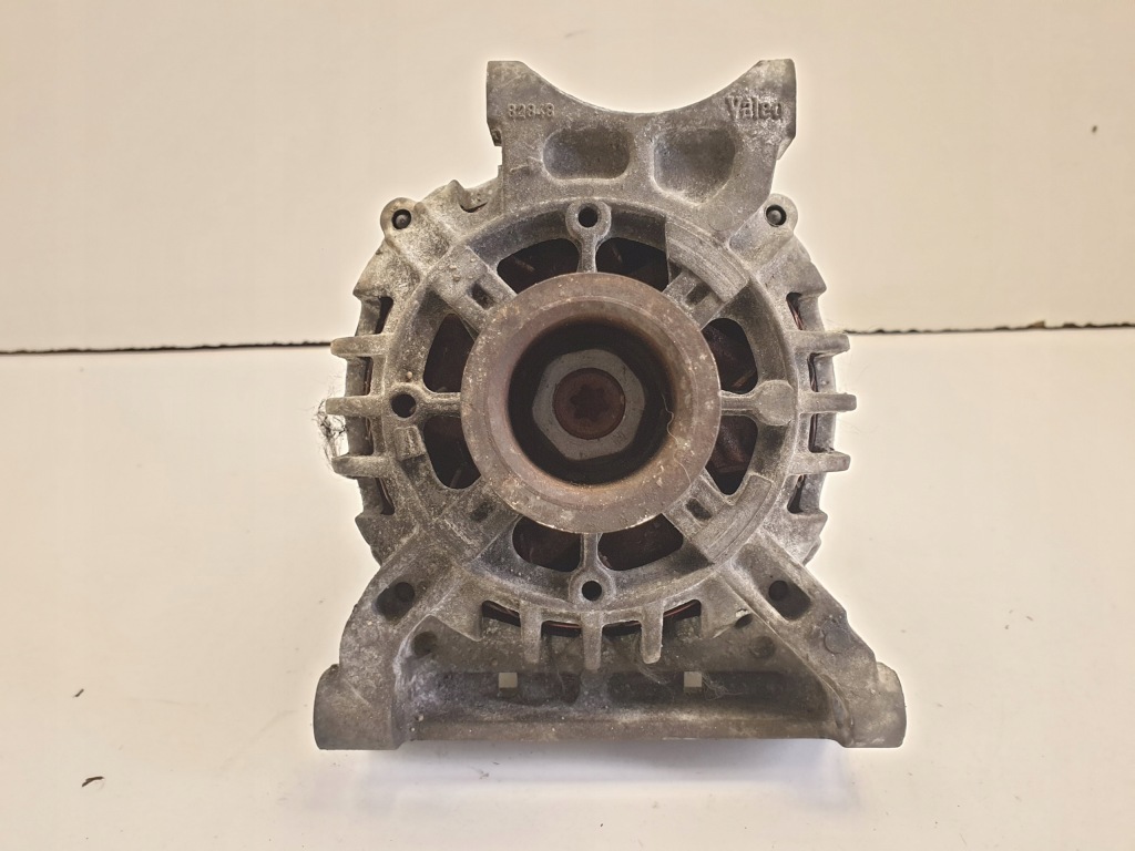 Mercedes w169 1.7 8v генератор a2661540802 90a Киев