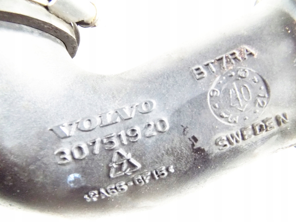 Volvo s80 ii 06-16 2.4 d5 труба шланг 30751920 Ціна