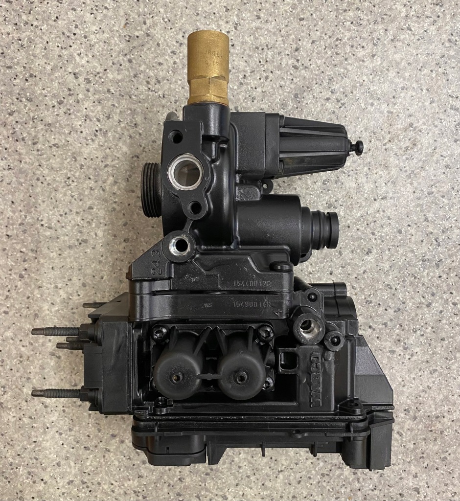 фото №1, Клапан осушувач осушувача scania r apm 9325100020