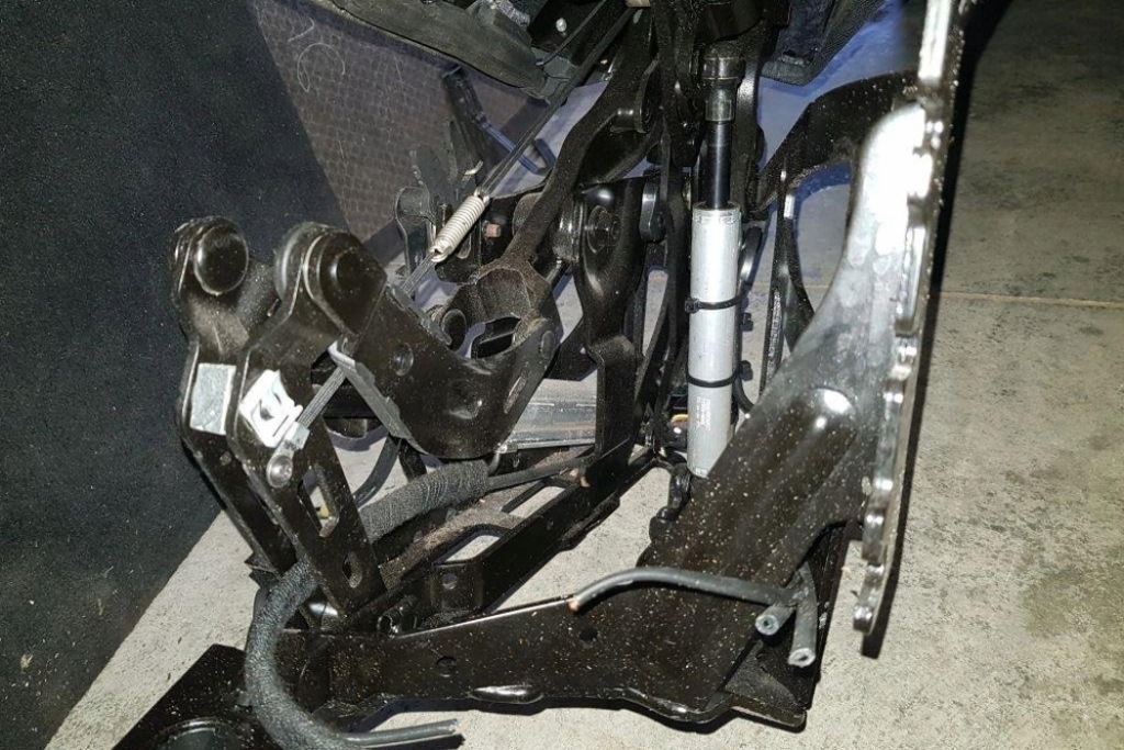 фото №7, Механизм складывания крыша bmw 6 cabrio f12 712021002 0.0l дизель 2012