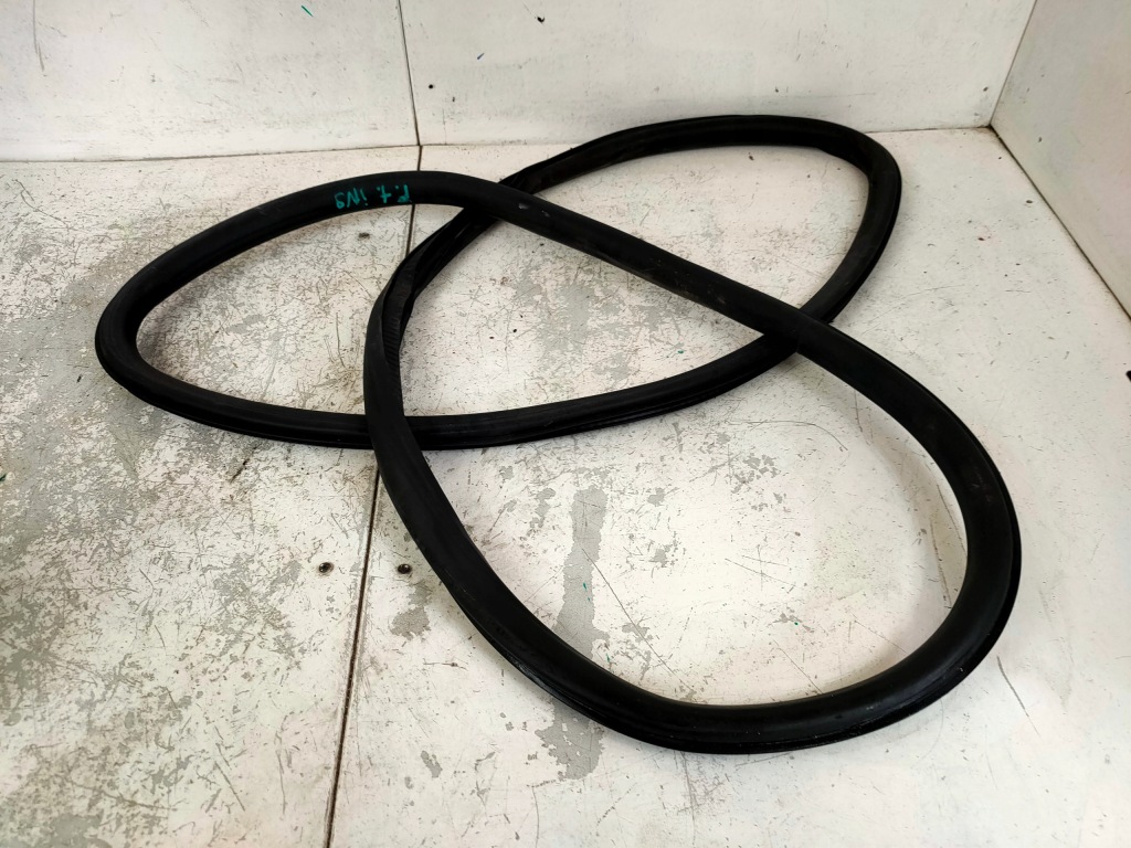 фото №1, Прокладка дверь правый задняя insignia a hb