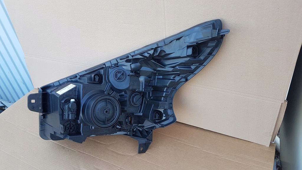 фото №11, Лампа перед правая renault trafic iii 14- nowa!!!!