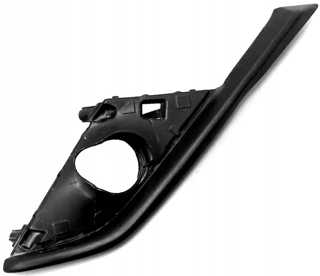 фото №1, Права рамка решітка бампера перед оригінал mazda cx-3 чорний mat