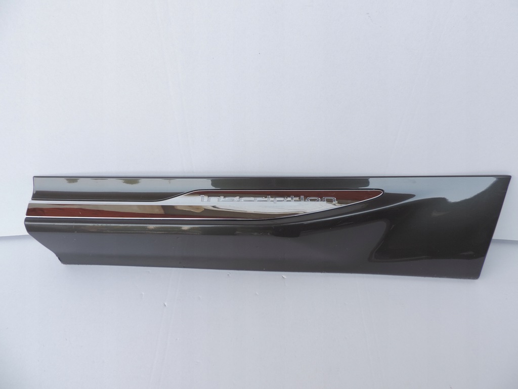 фото №1, Volvo xc60 2018 2019 задняя левая молдинг