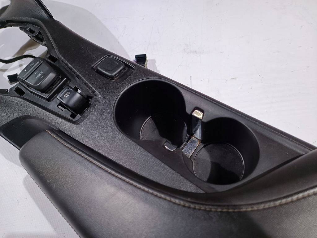 фото №5, Туннель средний подлокотник chevrolet camaro 2016-