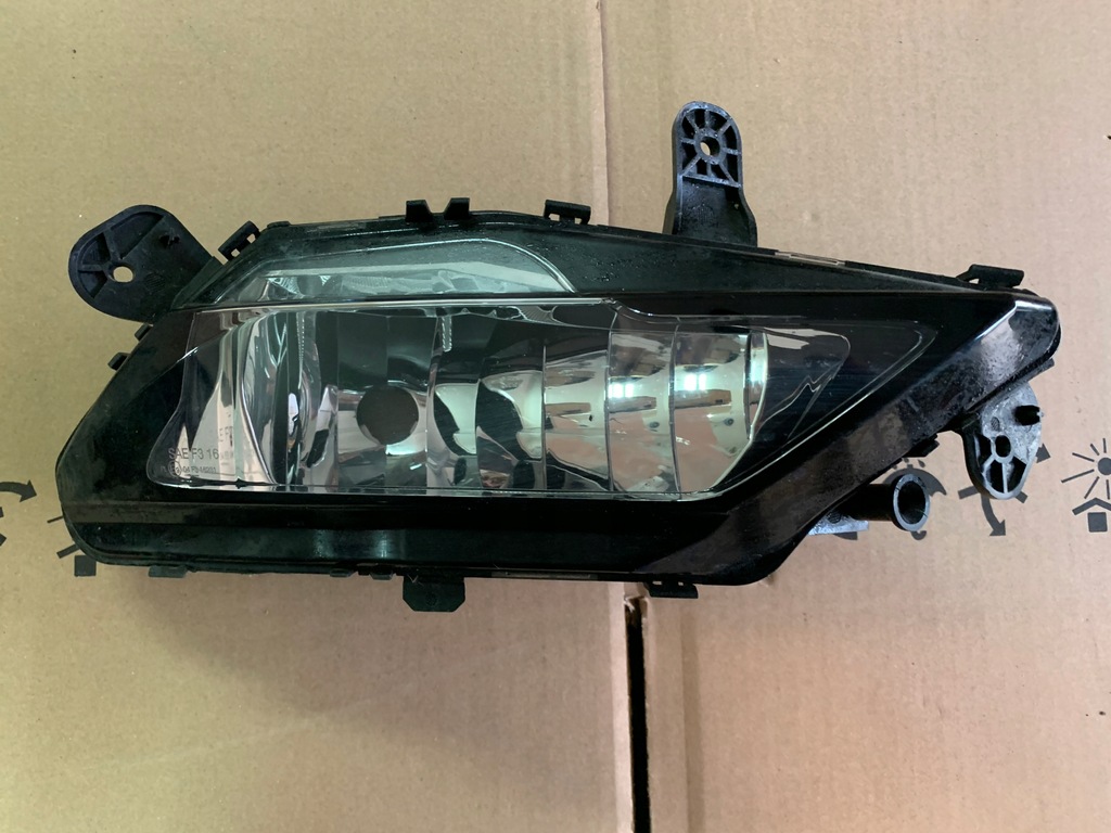 фото №1, Протитуманна фара opel astra k v lift