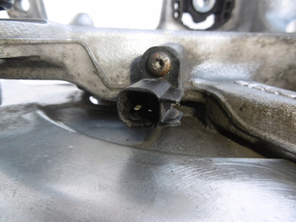 фото №11, Поворотний кулак ступиця лівий задня задня awd 4x4 volvo s60 iii v60 ii 18-