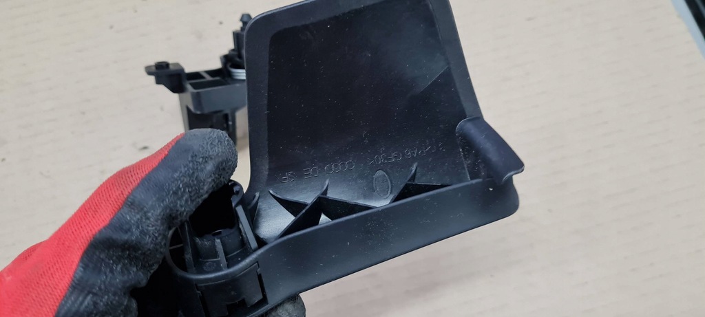 фото №8, Sq5 80a q5 ручка кронштейн капот кронштейн 80b823533d