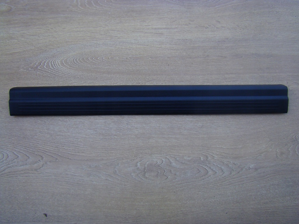 фото №1, Mercedes-benz оригінальний номер a2126860236 молдинг накладка поріг