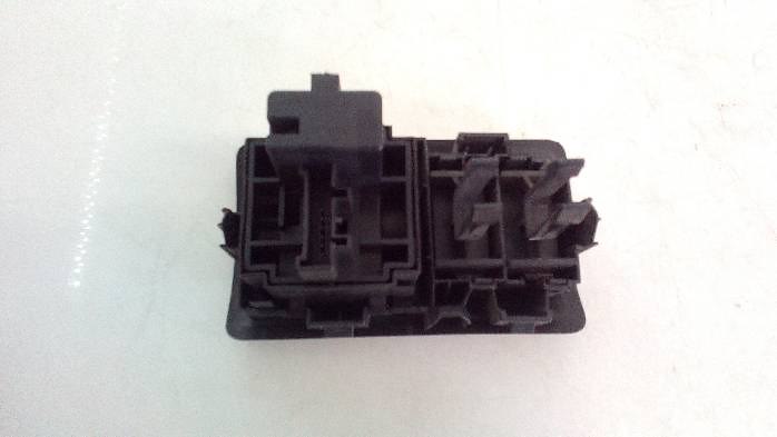 фото №6, Панель переключателей renault clio iii