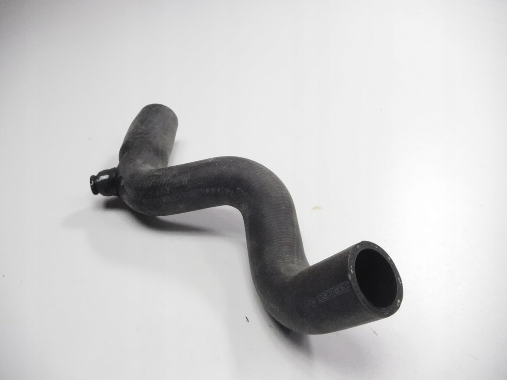 фото №8, Шланг радиатора верхний renault 21 оригинальный номер 7700783013